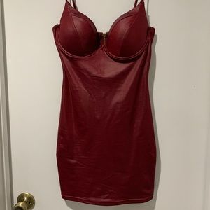 Windsor Mini Burgundy Bodycon Dress - Small